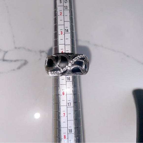 Ariva Sterling Sterling Silver, Onyx and White Sapphire Ring - Picture 1 of 2